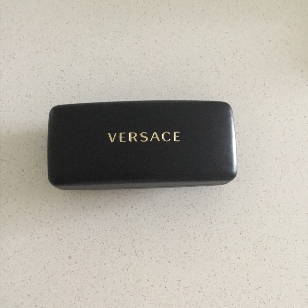 NEW Authentic Men’s Versace Black/ Gold sunglasses and case
